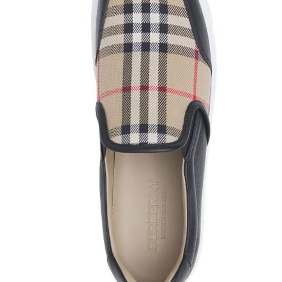 Burberry slip on vintage check sneakers - worn twice - Picture 3 of 9